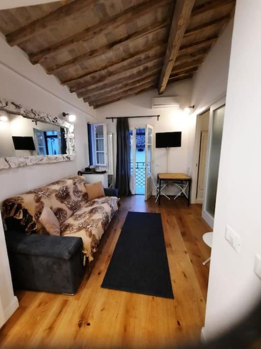 Appartamento Di Charme A Due Passi Dalla Stazione Florenţa Exterior foto