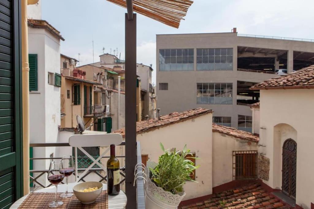 Appartamento Di Charme A Due Passi Dalla Stazione Florenţa Exterior foto